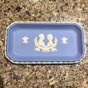 VINTAGE Wedgewood Jasperware Soap Dish Prince Charles & Diana Royal Wedding 1981